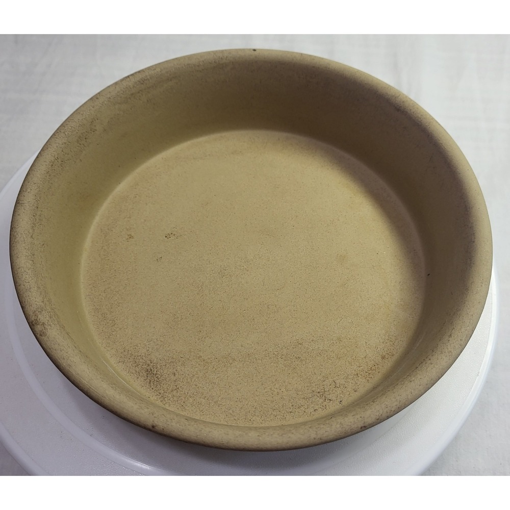 Pampered Chef Deep Dish Pie Plate 9 Inch Tan Stoneware 115 USA Bakeware
